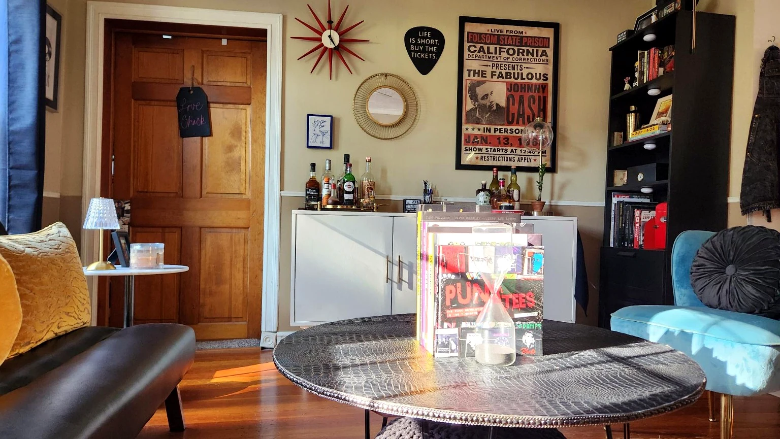 Wide view of Rochester music lounge