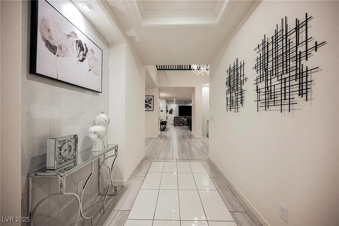 Graphic black and white entry hall