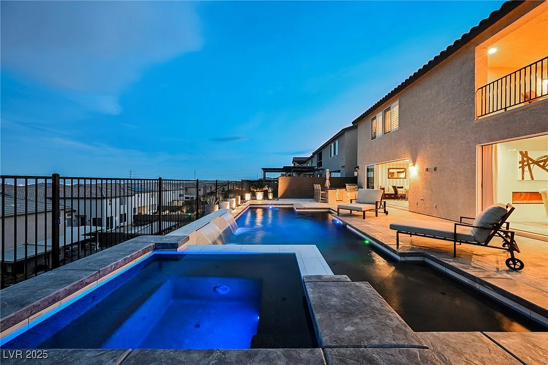 Las Vegas backyard pool at dusk